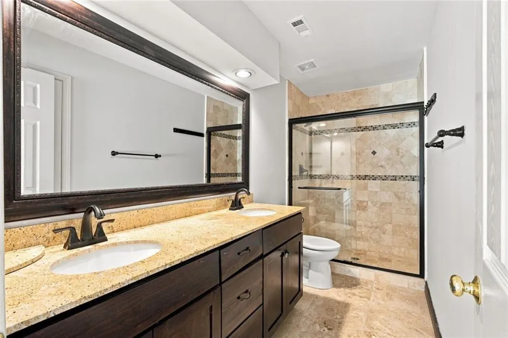 425 Fairford Lane Duluth, GA 30097