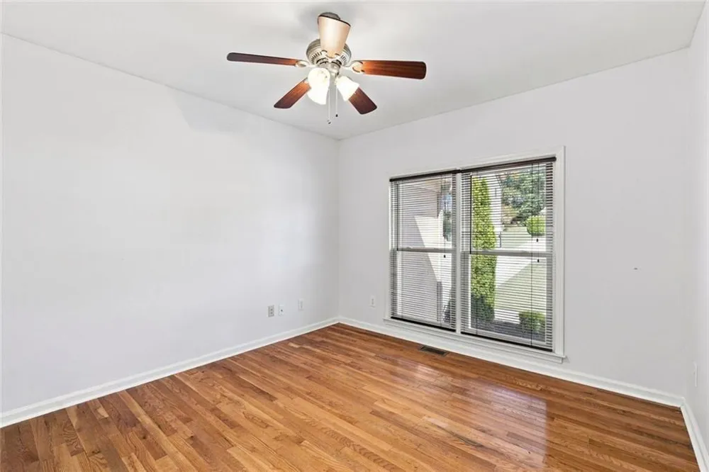425 Fairford Lane Duluth, GA 30097
