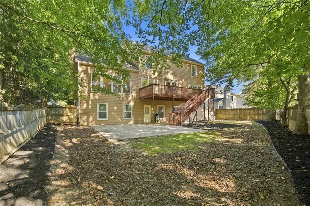 425 Fairford Lane Duluth, GA 30097