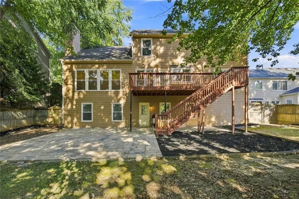 425 Fairford Lane Duluth, GA 30097