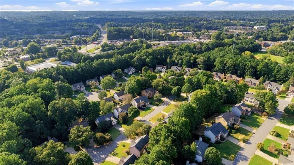 425 Fairford Lane Duluth, GA 30097