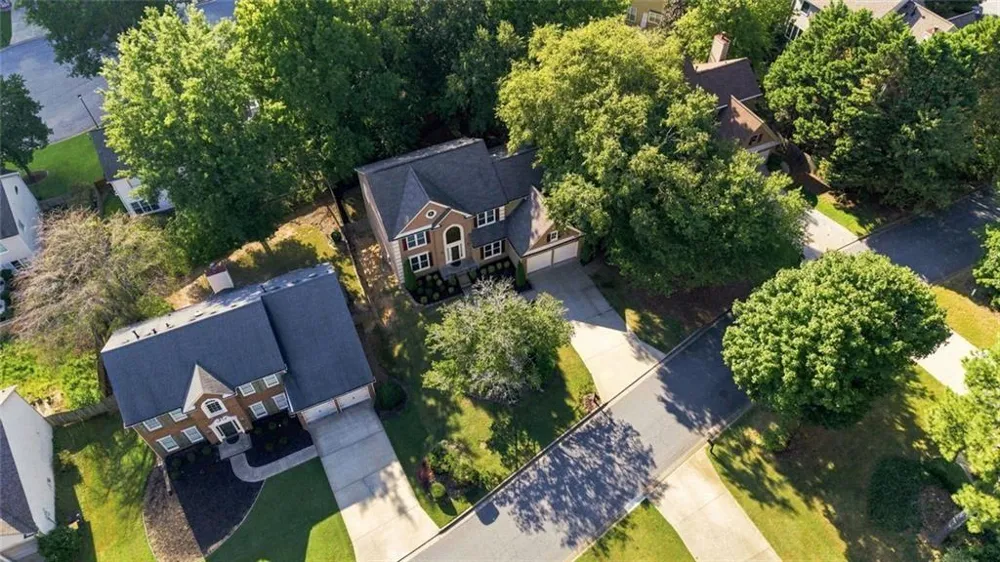 425 Fairford Lane Duluth, GA 30097