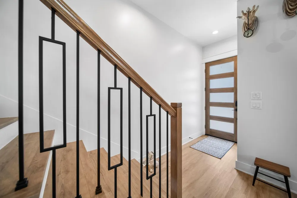 120 Adams Street Houston, TX 77011