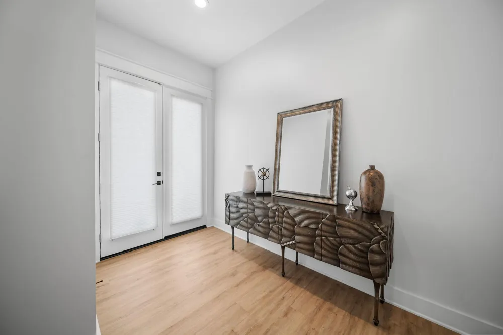 120 Adams Street Houston, TX 77011
