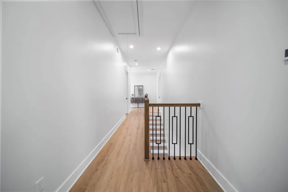 120 Adams Street Houston, TX 77011