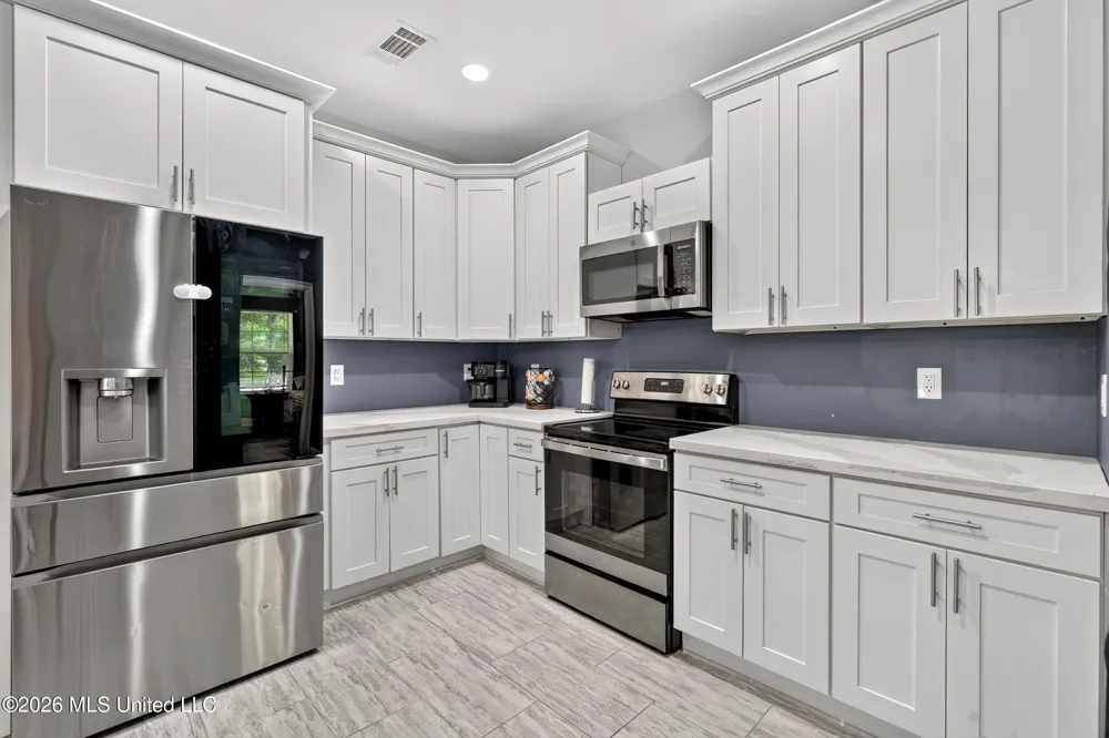 513 Fifth Street Picayune, MS 39466