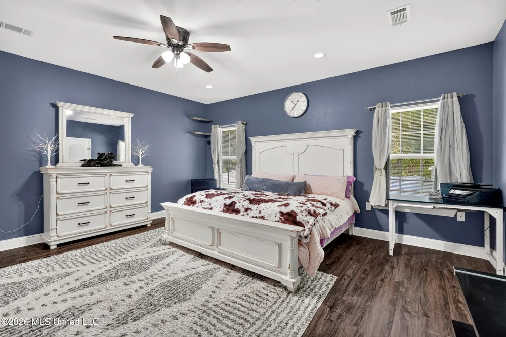 513 Fifth Street Picayune, MS 39466