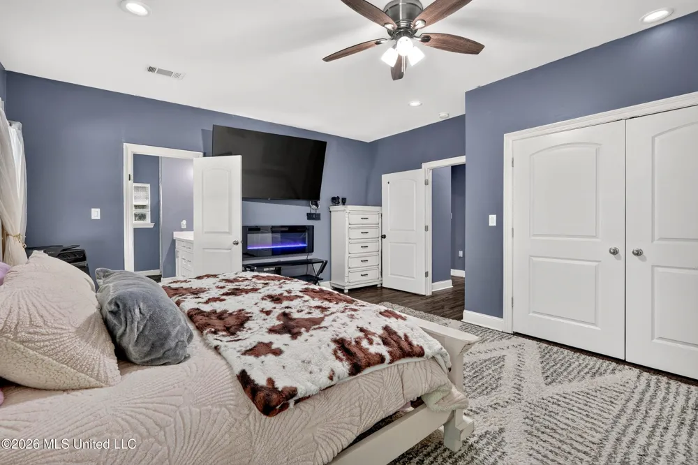 513 Fifth Street Picayune, MS 39466
