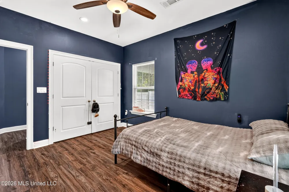 513 Fifth Street Picayune, MS 39466