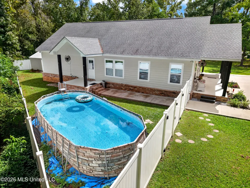 513 Fifth Street Picayune, MS 39466