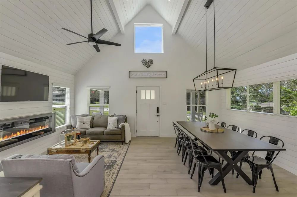 1420 Camilla Lake Road Coldspring, TX 77331
