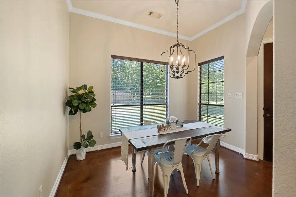 12300 Cedar Lane Willis, TX 77378