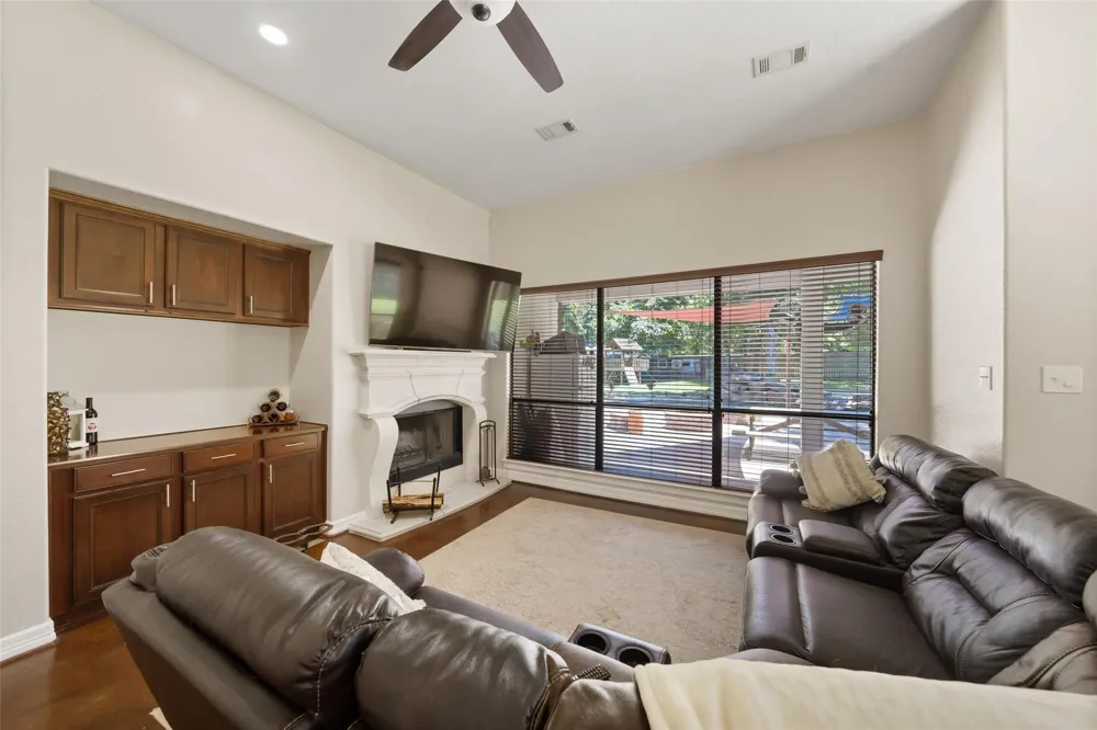 12300 Cedar Lane Willis, TX 77378