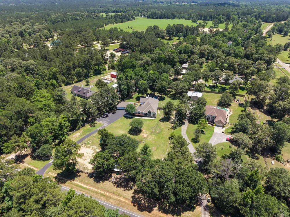 12300 Cedar Lane Willis, TX 77378