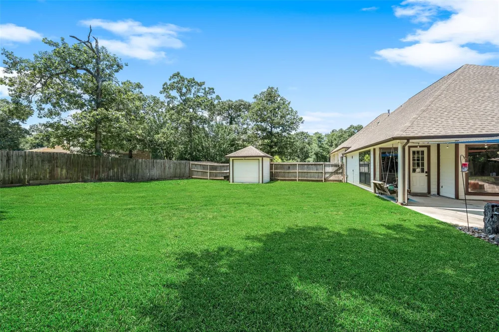 12300 Cedar Lane Willis, TX 77378