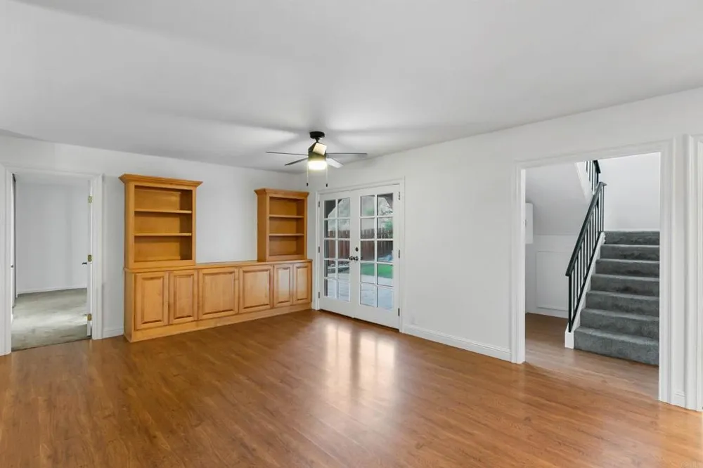 3813 Sierra Morena Avenue Carlsbad, CA 92010
