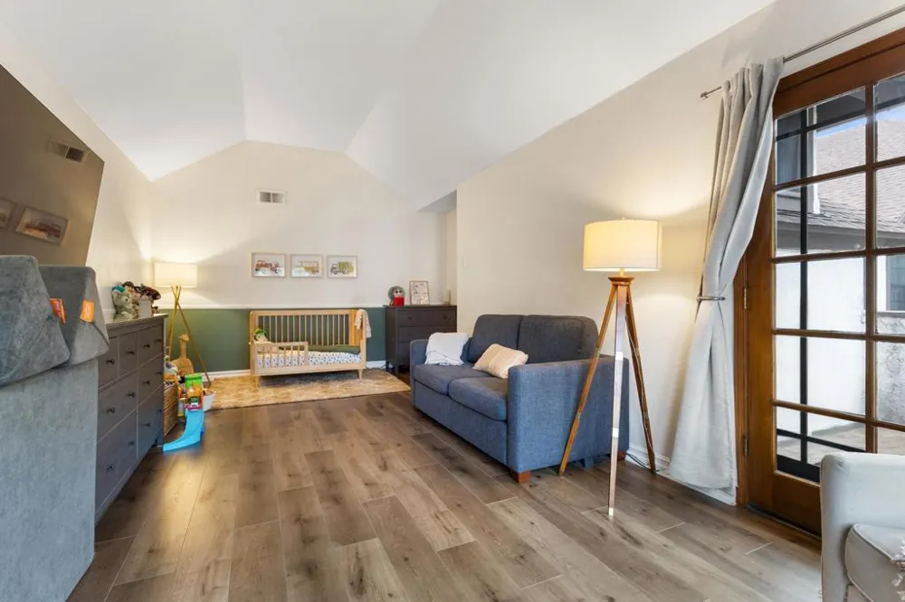 984 S Rim Crest Dr #7 Anaheim, CA 92807