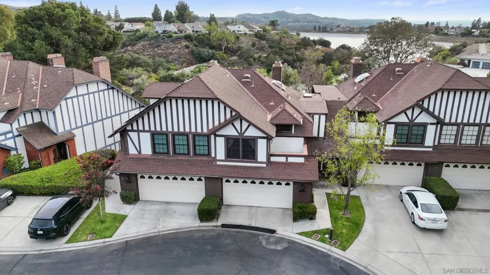 984 S Rim Crest Dr #7 Anaheim, CA 92807