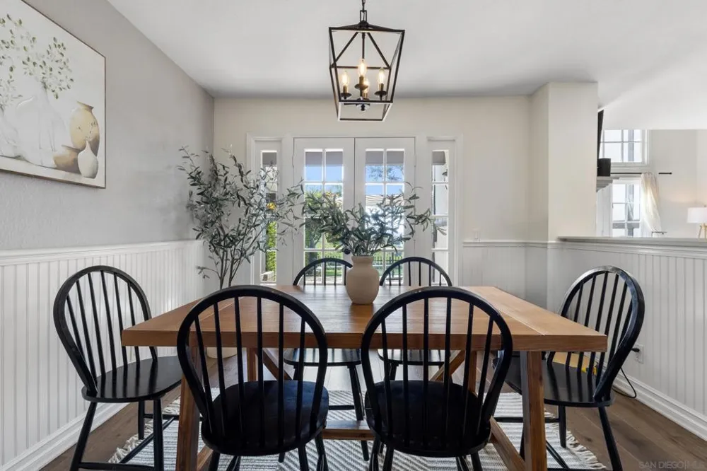 984 S Rim Crest Dr #7 Anaheim, CA 92807