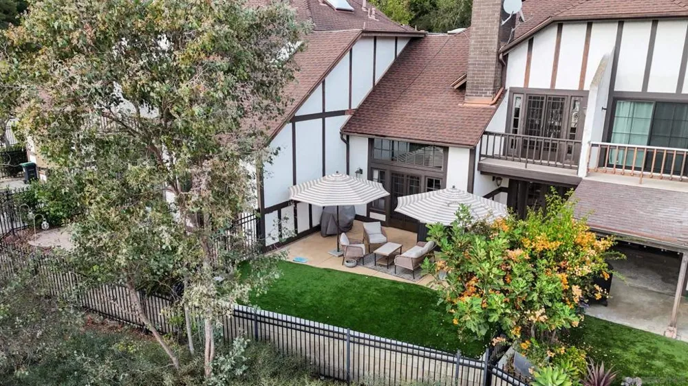 984 S Rim Crest Dr #7 Anaheim, CA 92807