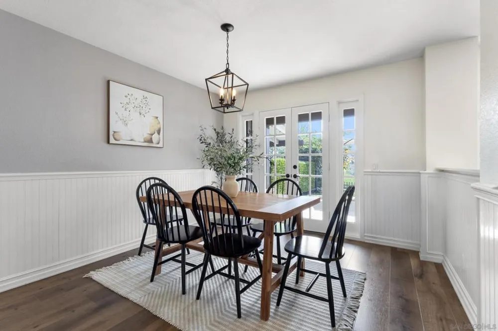 984 S Rim Crest Dr #7 Anaheim, CA 92807