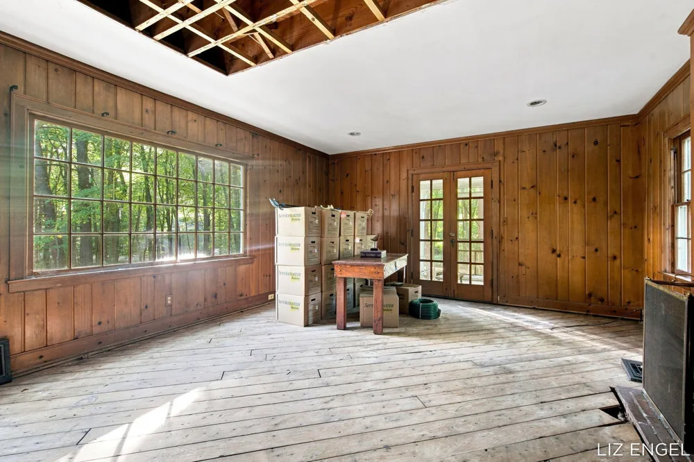 2309 Forest Trail Circle Fennville, MI 49408