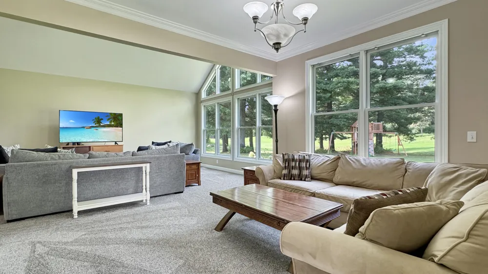 618 White Pine Drive Cadillac, MI 49601