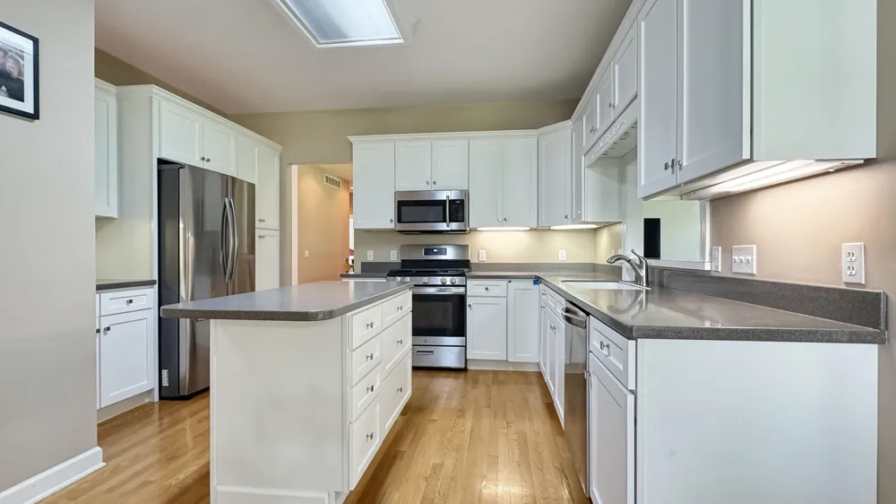 618 White Pine Drive Cadillac, MI 49601