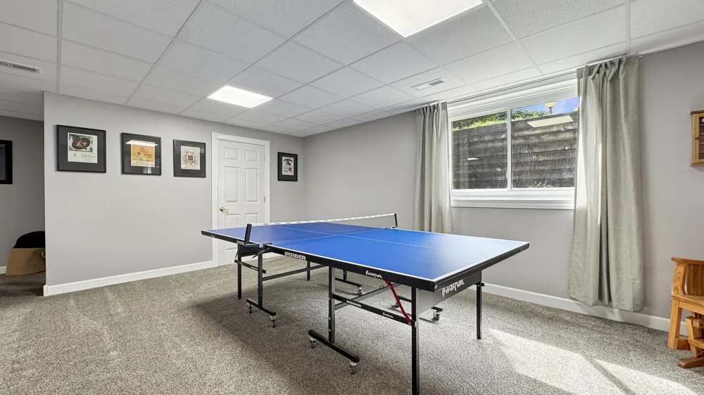 618 White Pine Drive Cadillac, MI 49601