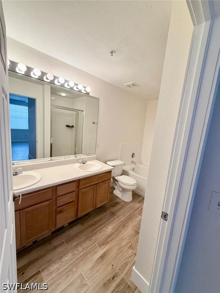 Address Not Shown Naples, FL 34119