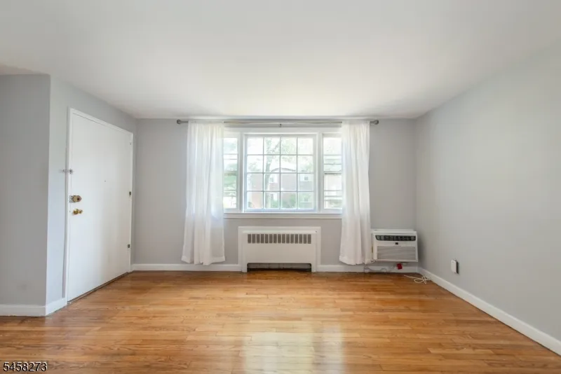 445 Morris #13D Unit 13D Springfield, NJ 07081