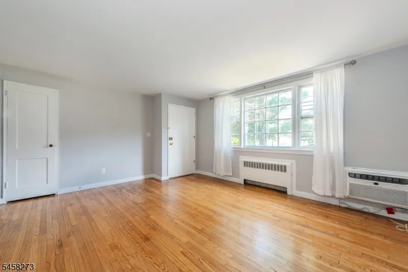 445 Morris #13D Unit 13D Springfield, NJ 07081