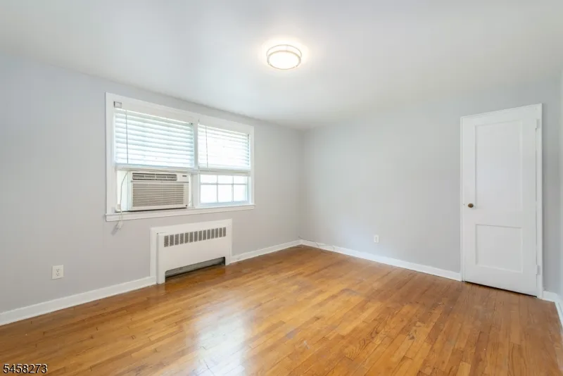 445 Morris #13D Unit 13D Springfield, NJ 07081