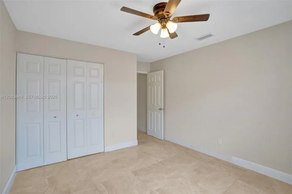 7532 Nova Dr #19 Davie, FL 33317