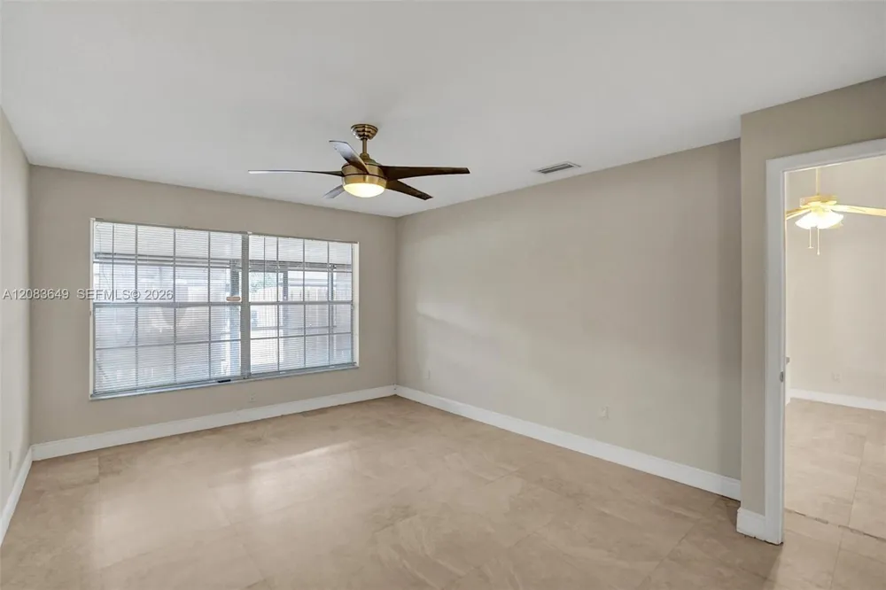 7532 Nova Dr #19 Davie, FL 33317