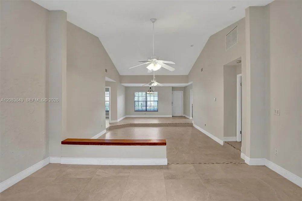 7532 Nova Dr #19 Davie, FL 33317