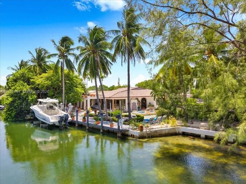 1150 Biscayne Point Rd Miami Beach, FL 33141