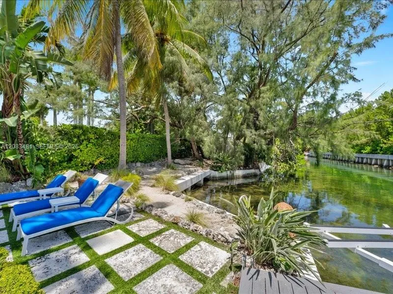 1150 Biscayne Point Rd Miami Beach, FL 33141