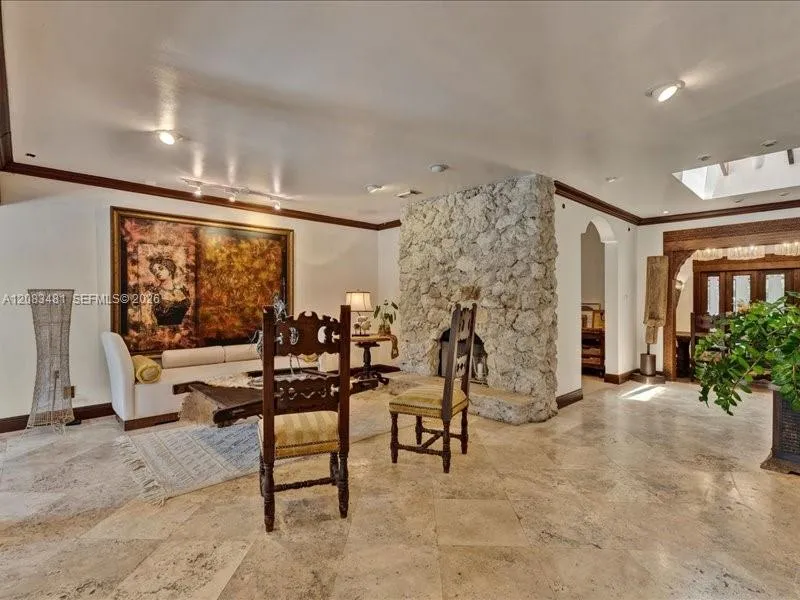 1150 Biscayne Point Rd Miami Beach, FL 33141