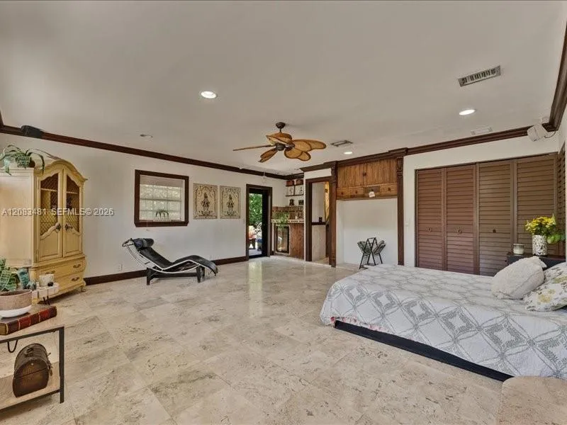 1150 Biscayne Point Rd Miami Beach, FL 33141