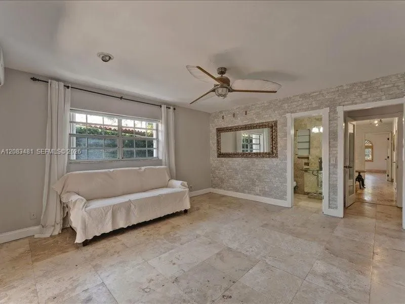 1150 Biscayne Point Rd Miami Beach, FL 33141