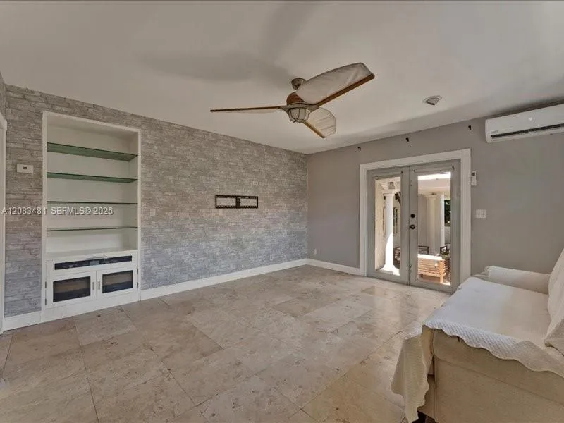 1150 Biscayne Point Rd Miami Beach, FL 33141