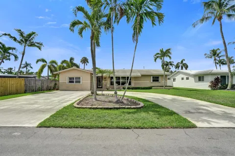80 SE 10TH STREET