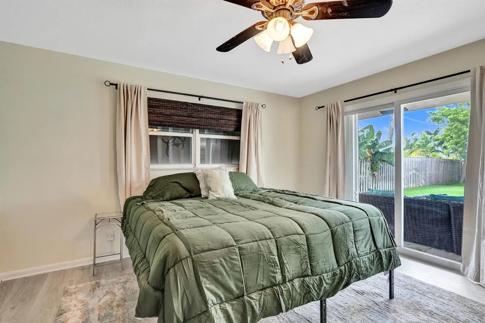 80 SE 10TH STREET Pompano Beach, FL 33060