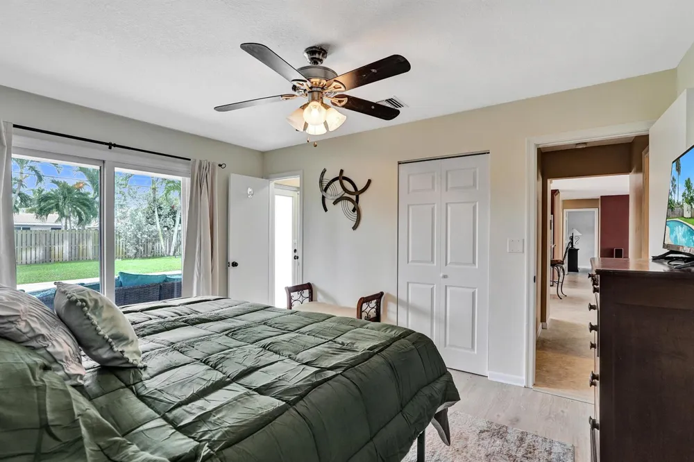 80 SE 10TH STREET Pompano Beach, FL 33060