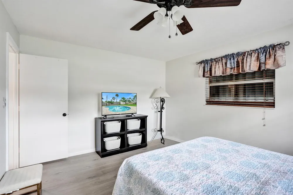 80 SE 10TH STREET Pompano Beach, FL 33060