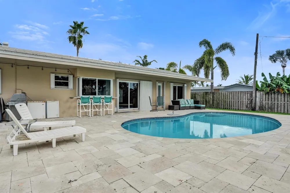 80 SE 10TH STREET Pompano Beach, FL 33060