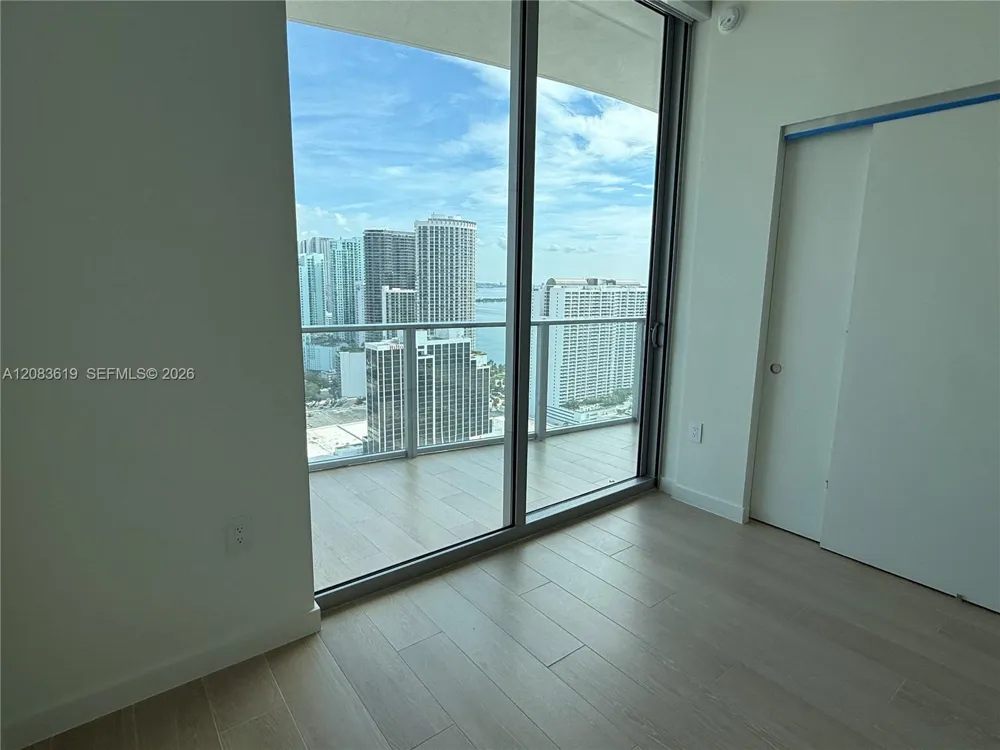 1400 Biscayne Blvd #3506 Miami, FL 33132