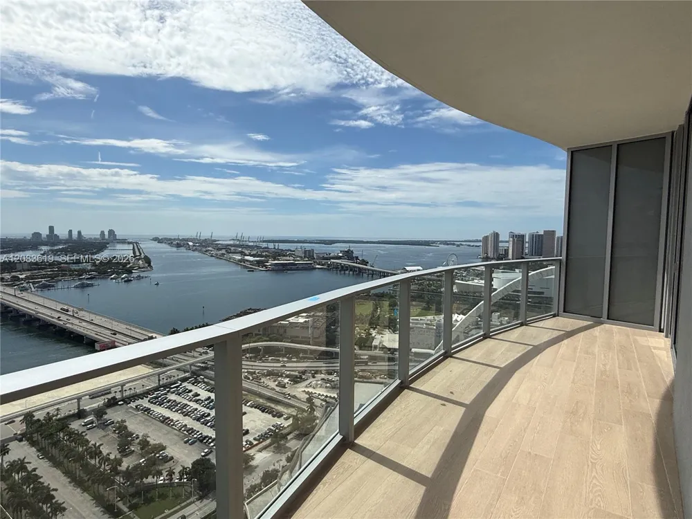 1400 Biscayne Blvd #3506 Miami, FL 33132