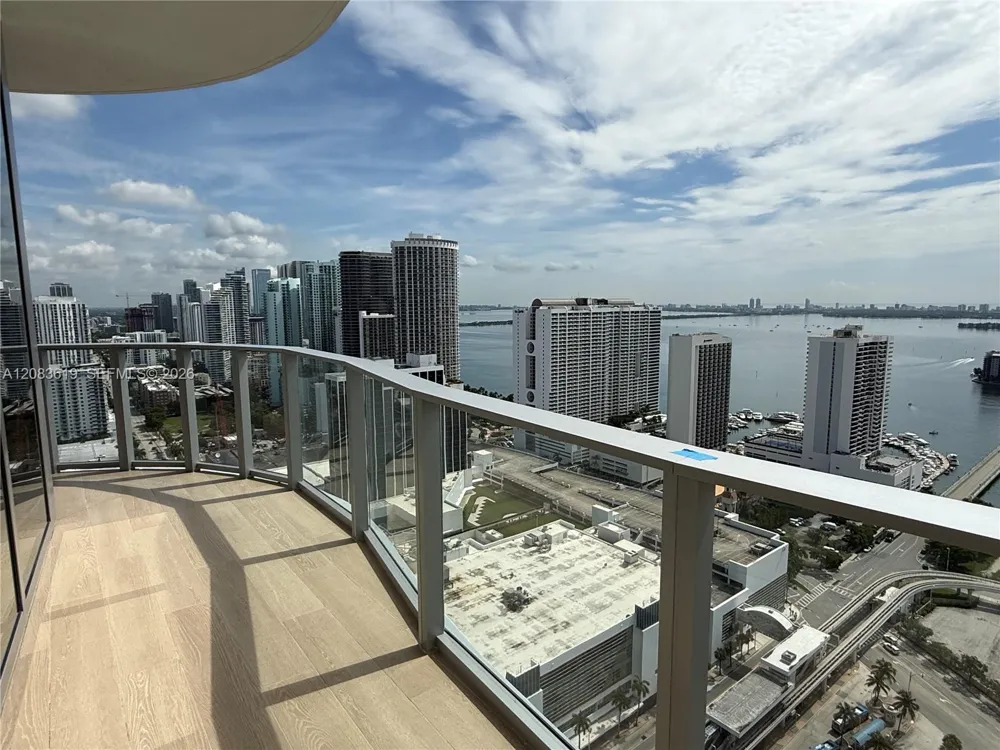 1400 Biscayne Blvd #3506 Miami, FL 33132